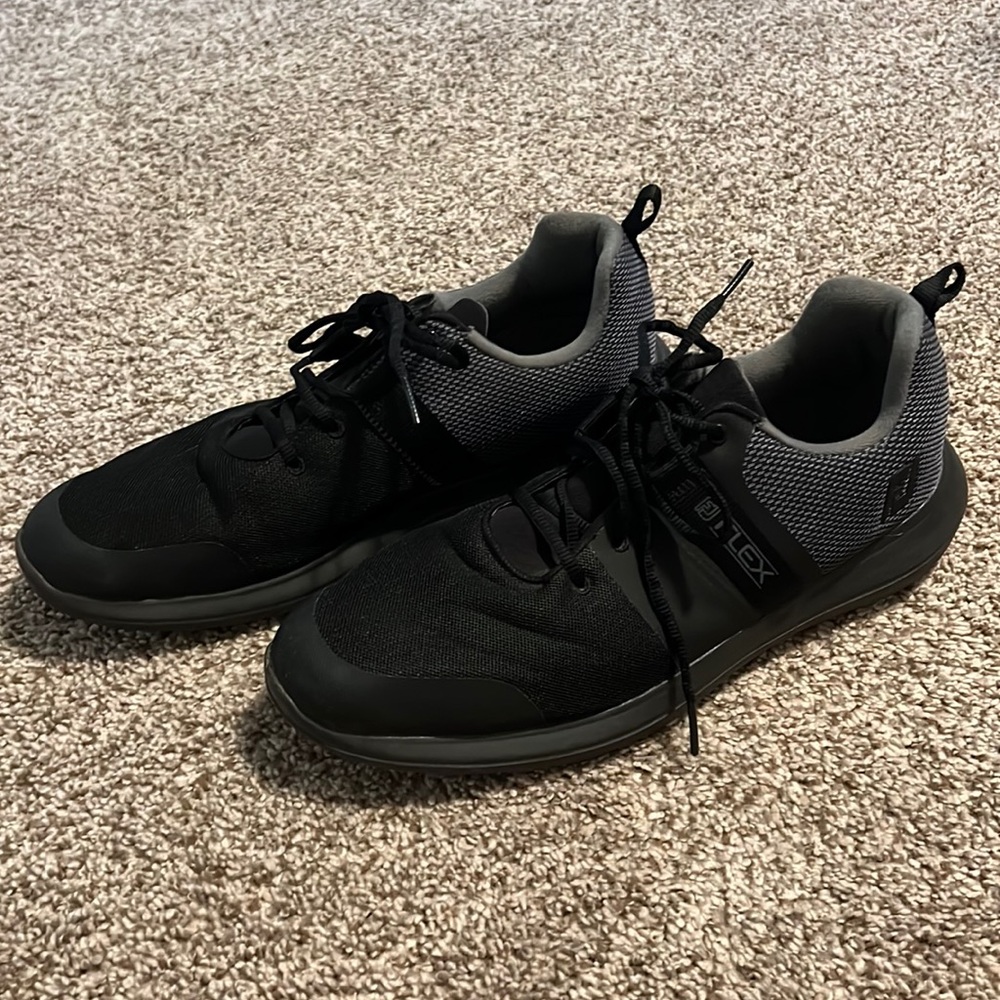 Footjoy golf shoes